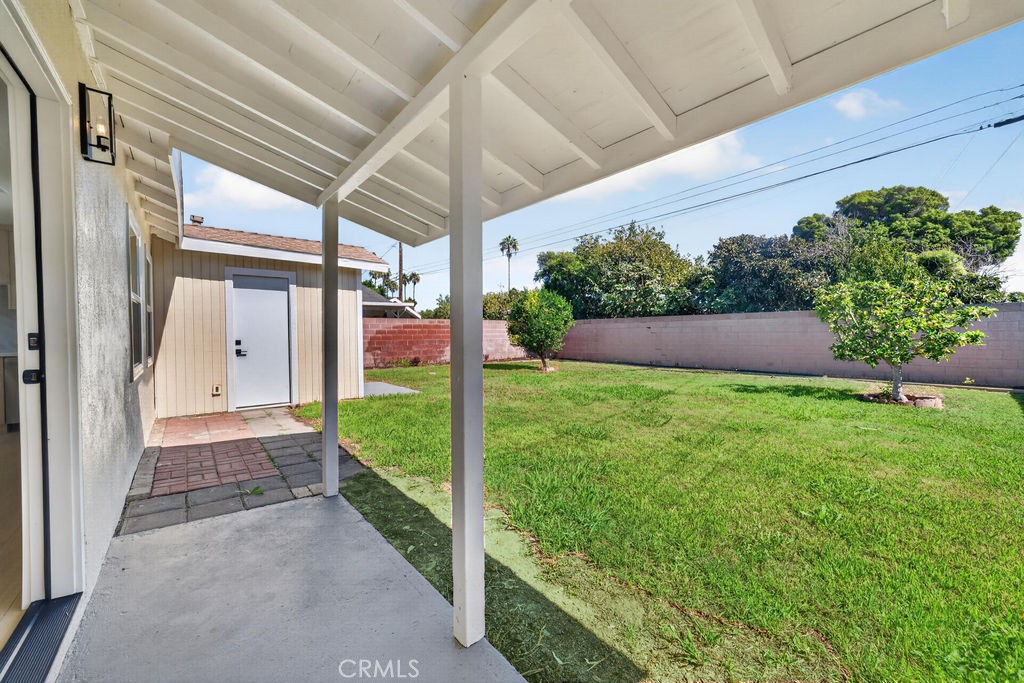 18806 Cairo Property Photo 33