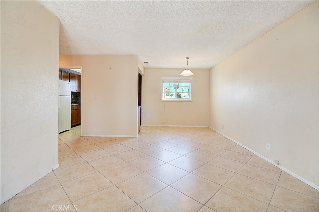 10943 Lansford Property Photo 13