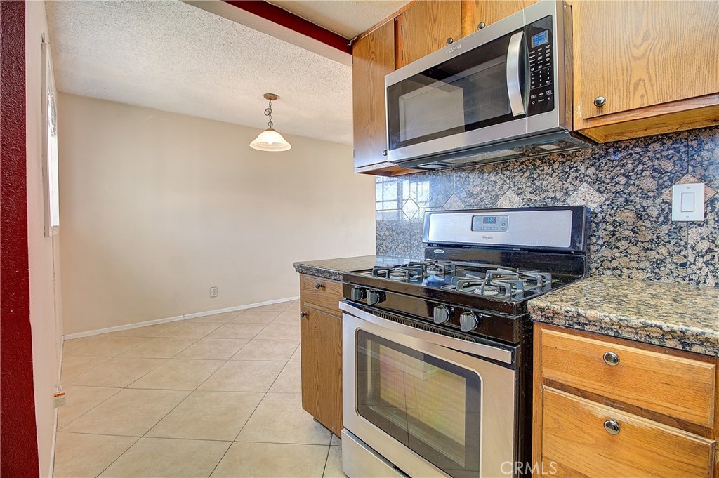 10943 Lansford Property Photo 21