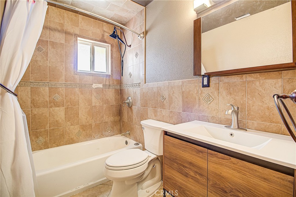 10943 Lansford Property Photo 36