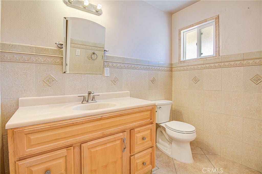 10943 Lansford Property Photo 38