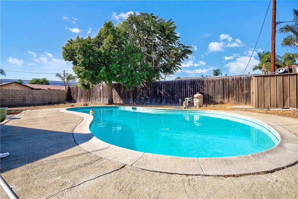 10943 Lansford Property Photo 45