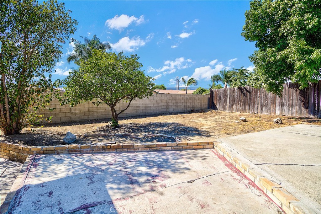 10943 Lansford Property Photo 48