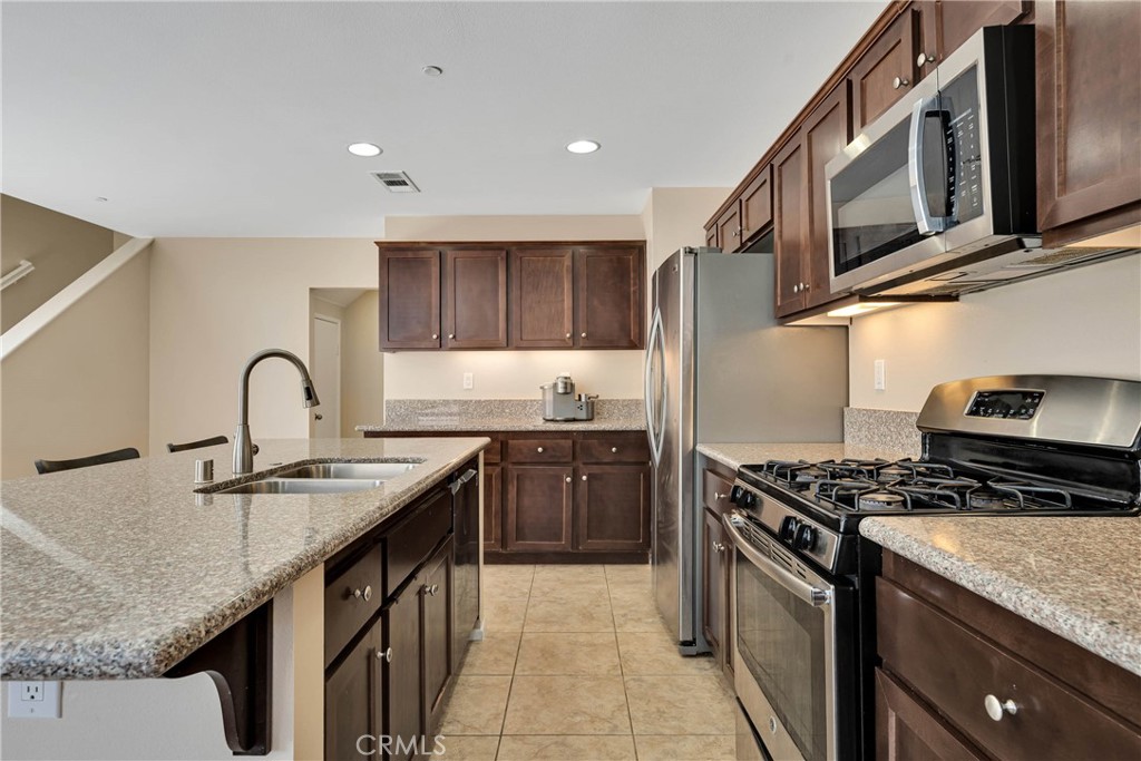 1445 Chinaberry Property Photo 20