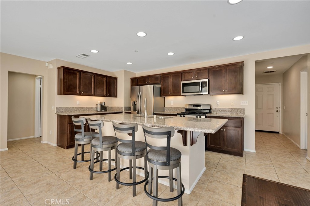 1445 Chinaberry Property Photo 21