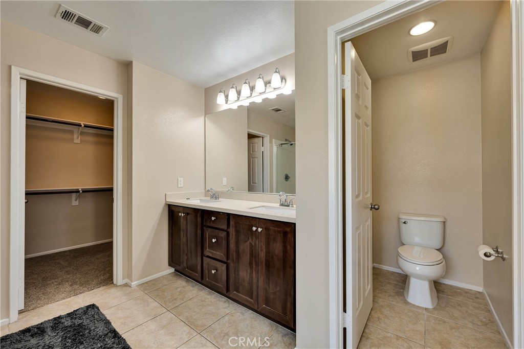1445 Chinaberry Property Photo 39