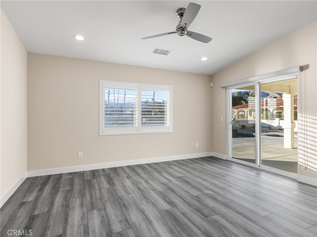 8576 Warwick Property Photo 26