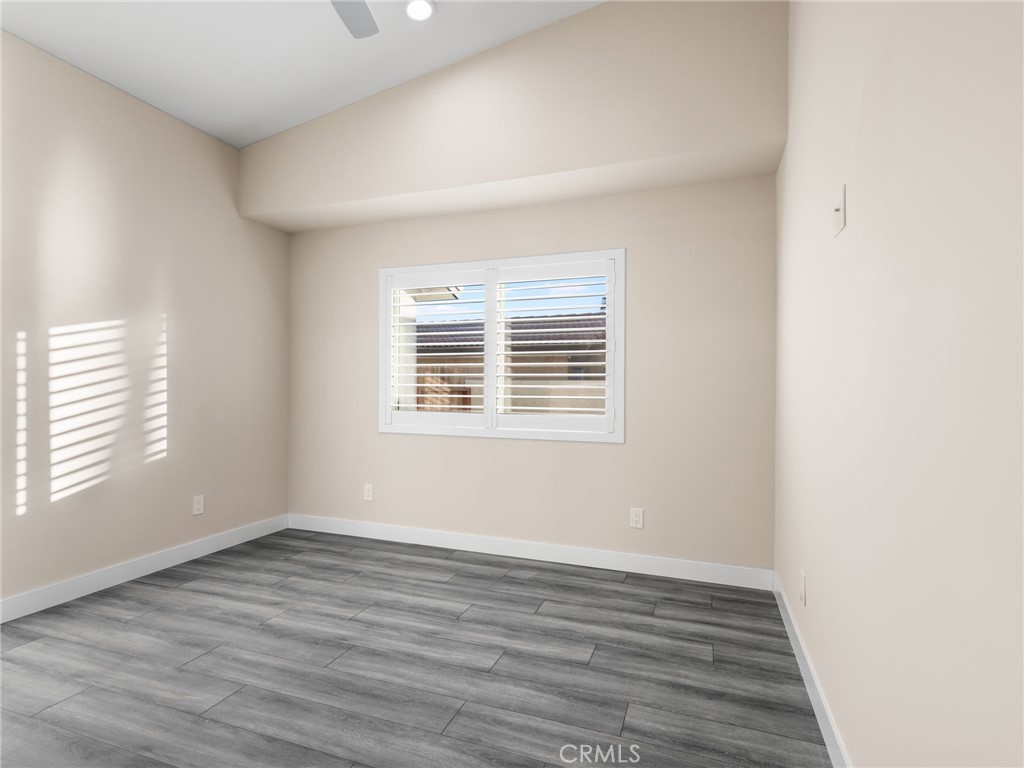 8576 Warwick Property Photo 30