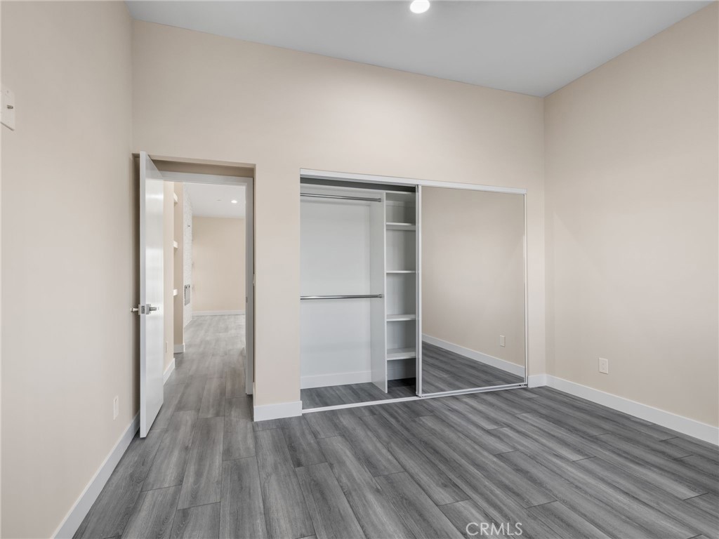 8576 Warwick Property Photo 32