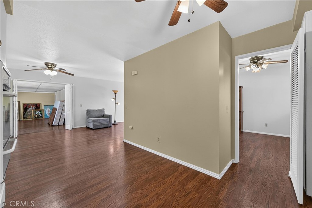 425 Blackpine Property Photo 7