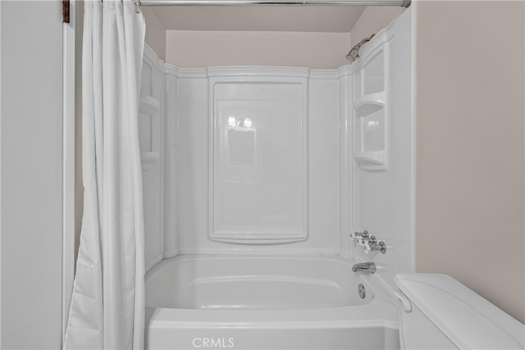 425 Blackpine Property Photo 13