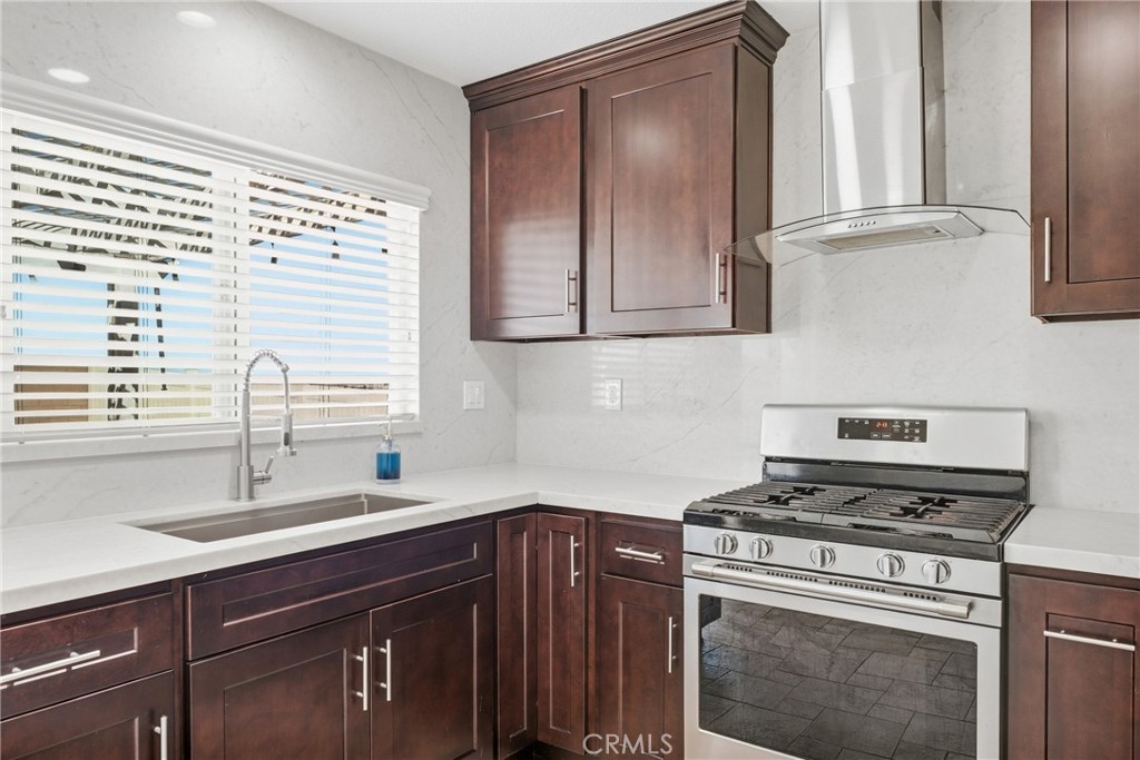 10814 Rose Court Property Photo 9