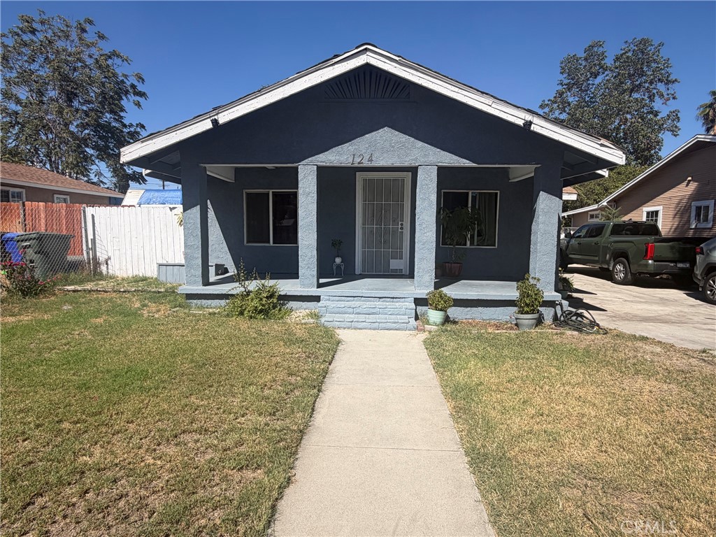 124 E Temple Property Photo 1