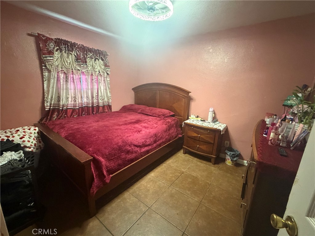 124 E Temple Property Photo 8