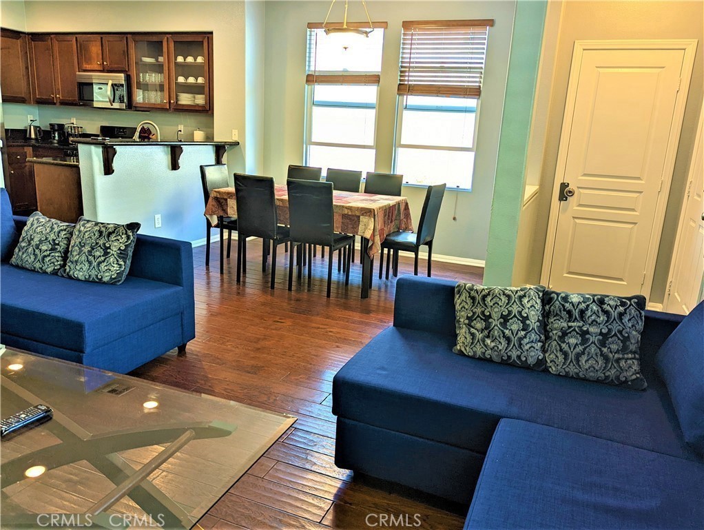 4300 Newton Avenue 94 Property Photo 2