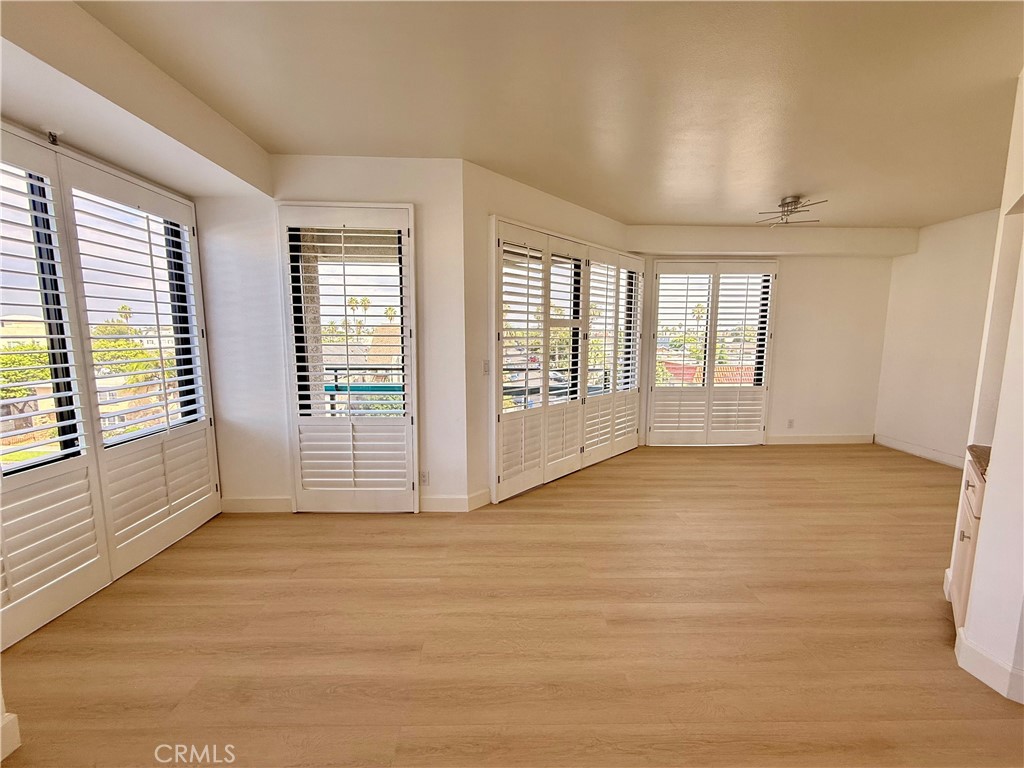 1310 E Ocean 407 Property Photo 7