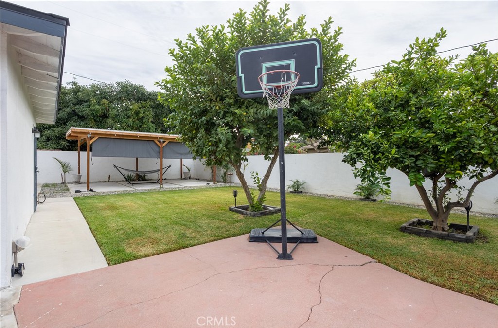2121 Valencia Property Photo 23