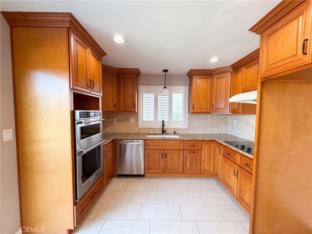 4665 Guava Avenue Property Photo 2