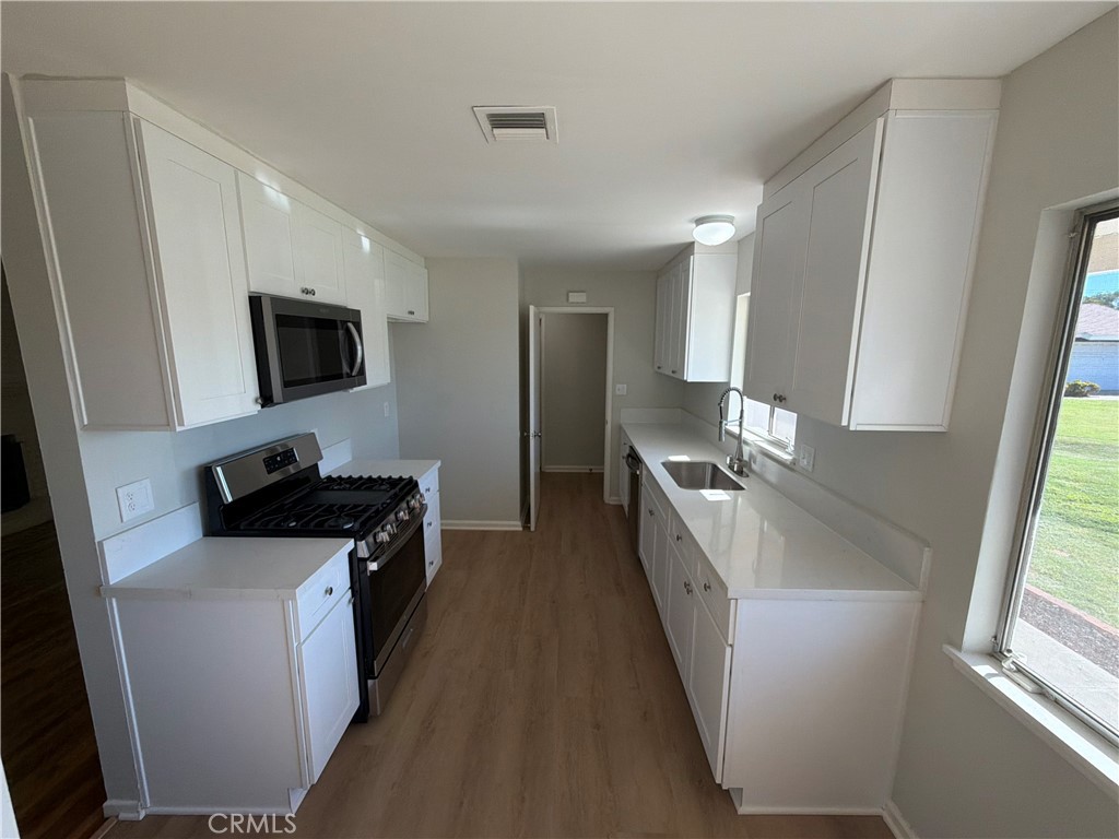 6623 Eva Place Property Photo 2