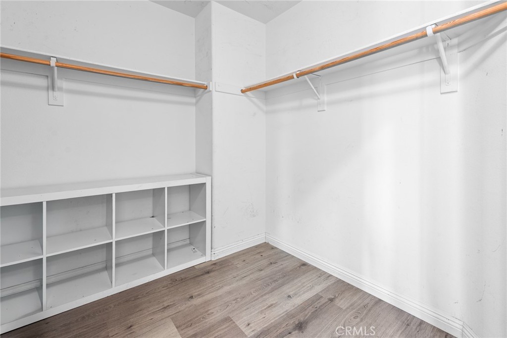 27654 Gladstone Drive Property Photo 34
