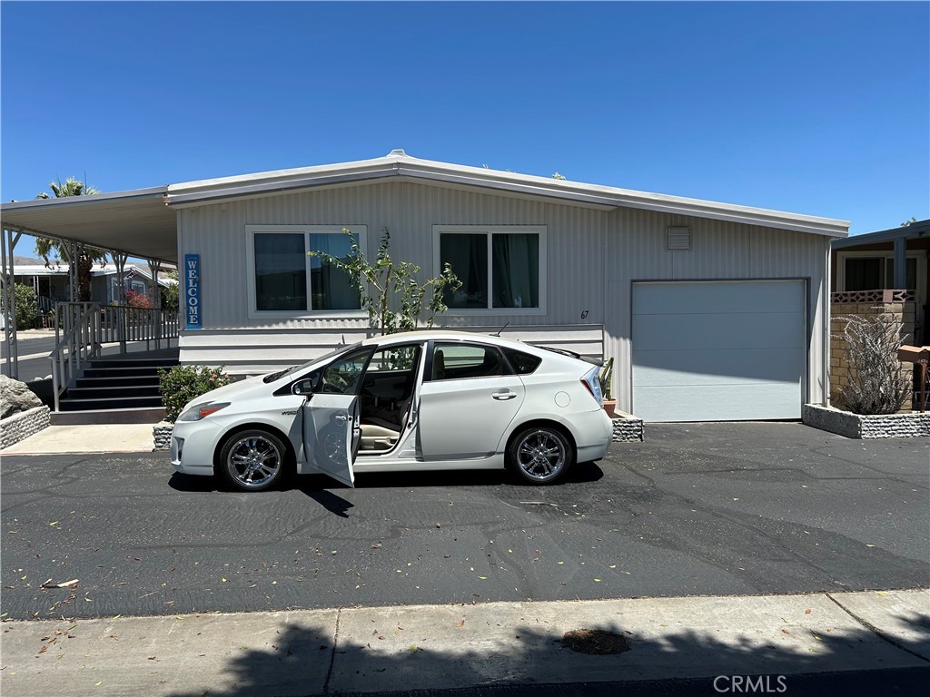 18555 Roberts Road 67 Property Photo 2