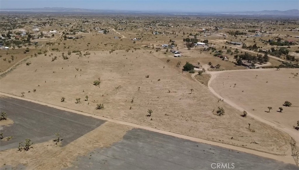 6716 Phelan Property Photo 2