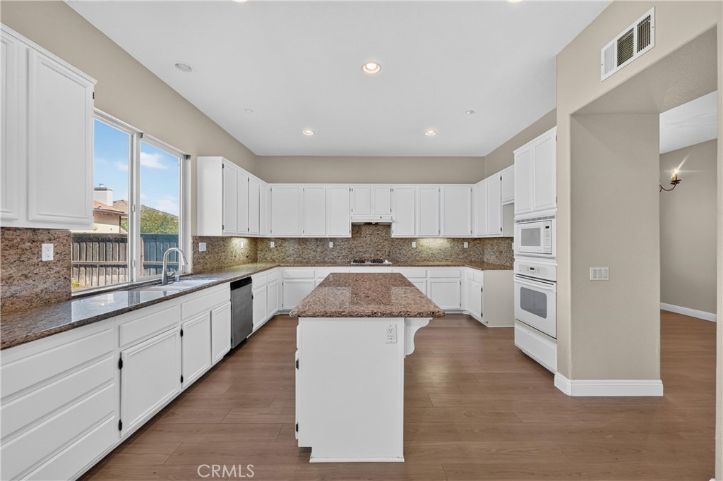11123 Violet Court Property Photo 19