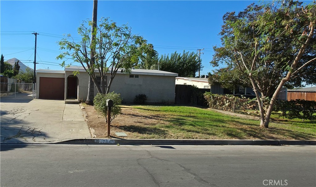 784 Arliss Property Photo 1