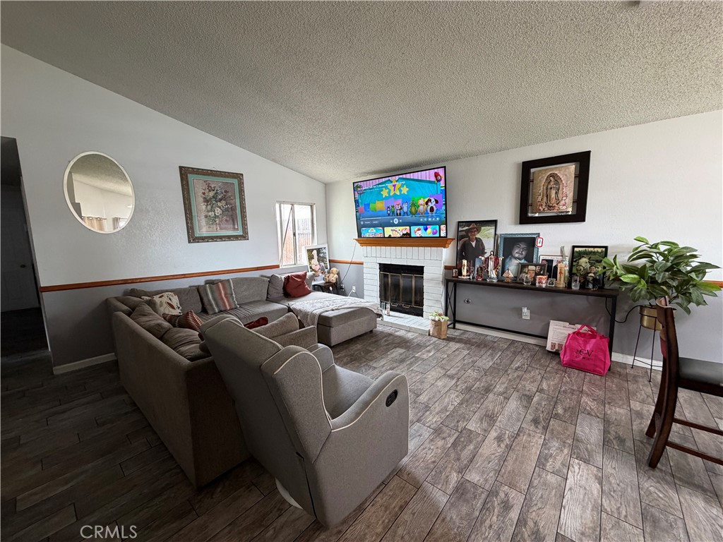 12984 Westbury Property Photo 4