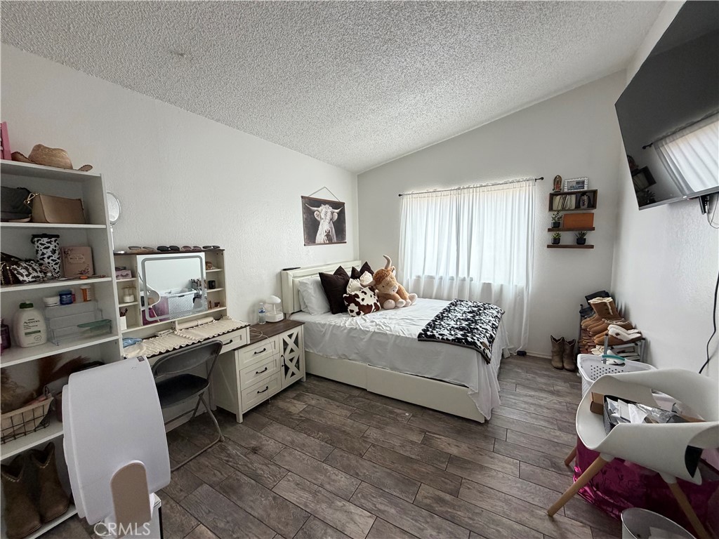 12984 Westbury Property Photo 10