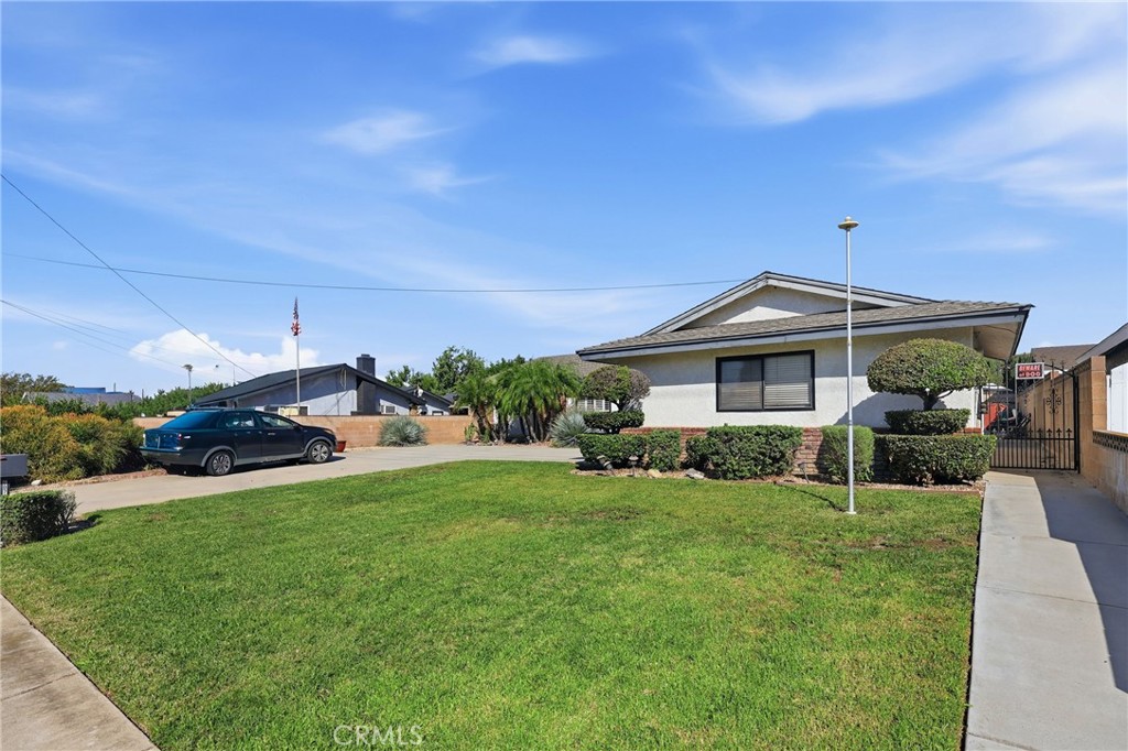 6076 Walnut Avenue Property Photo 1