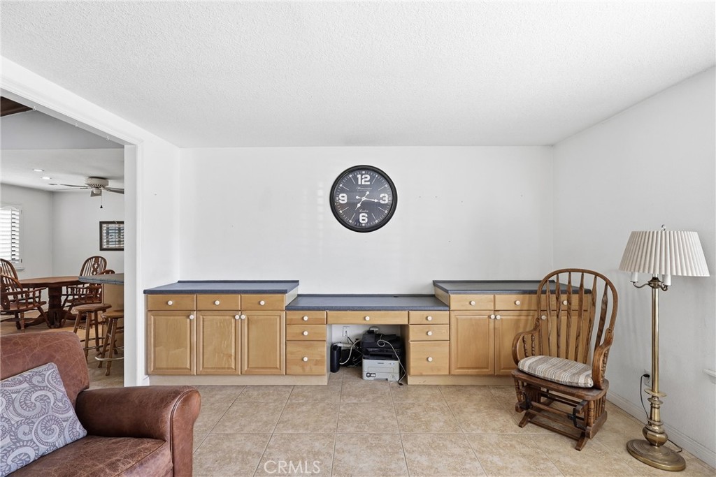 6076 Walnut Avenue Property Photo 9