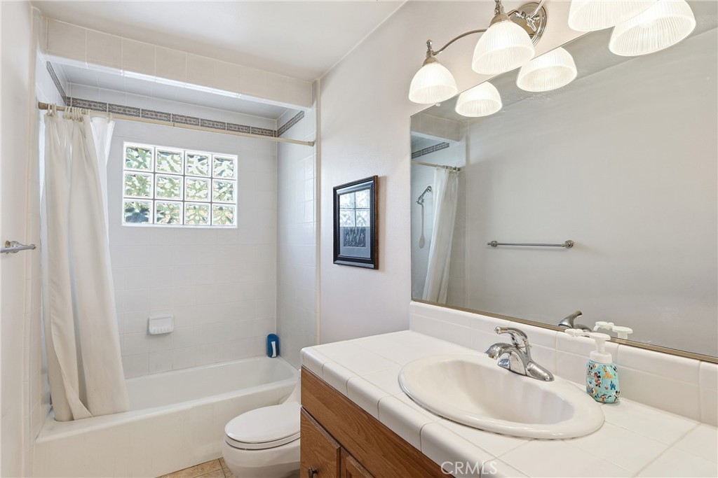 6076 Walnut Avenue Property Photo 33