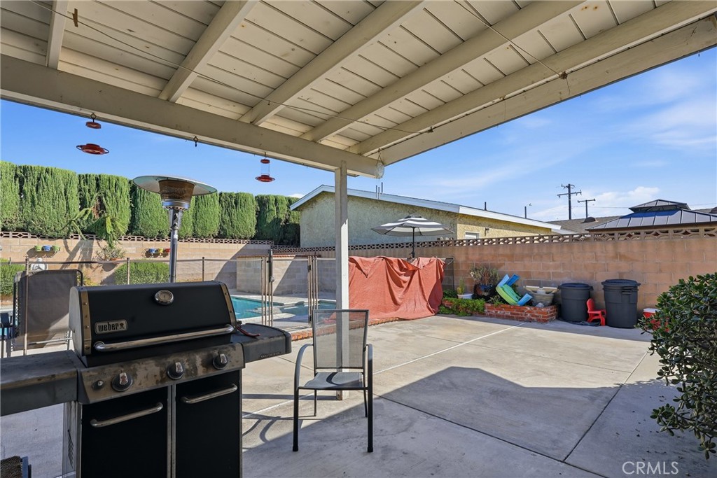 6076 Walnut Avenue Property Photo 34