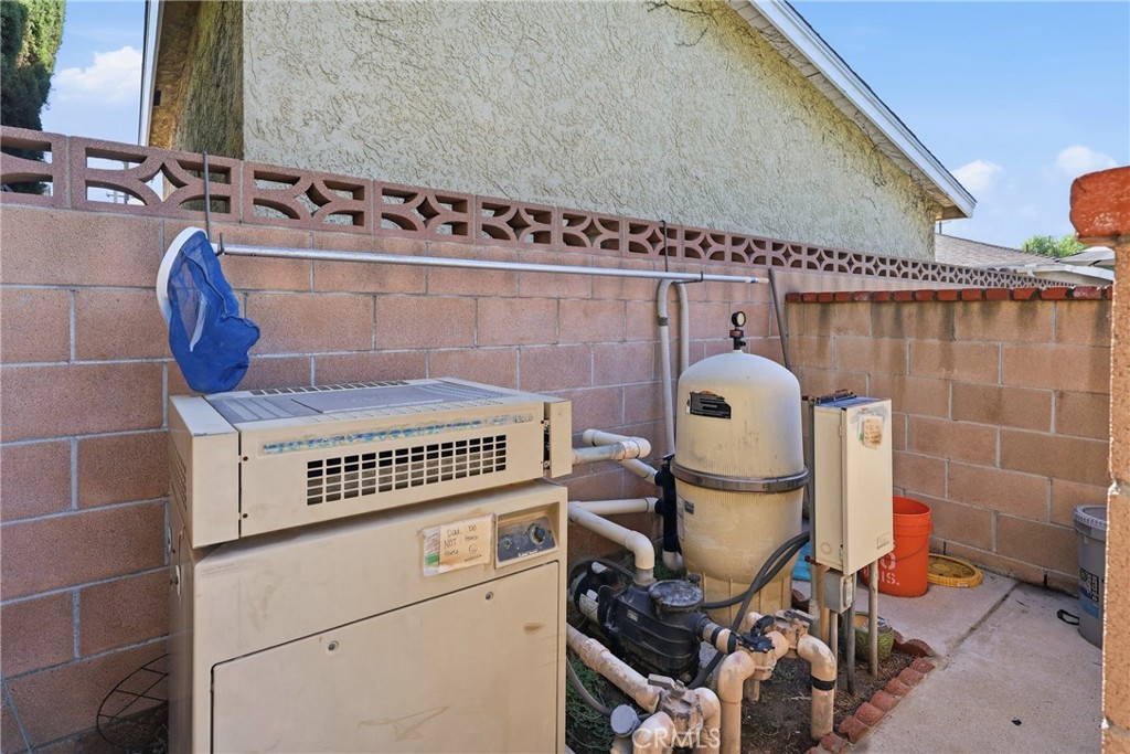 6076 Walnut Avenue Property Photo 39