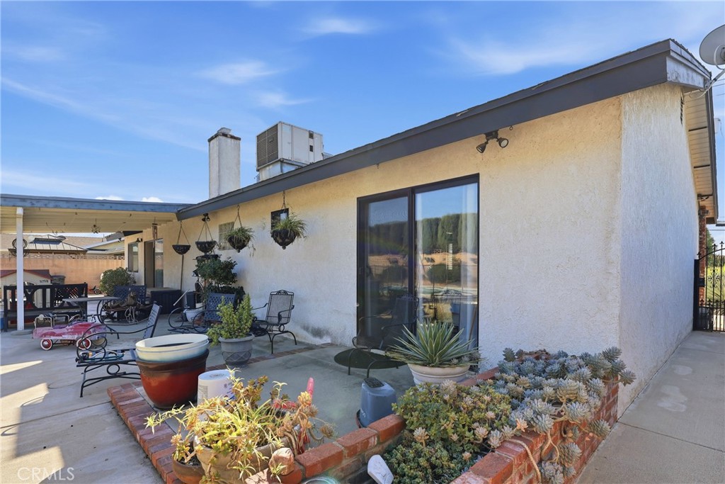 6076 Walnut Avenue Property Photo 46