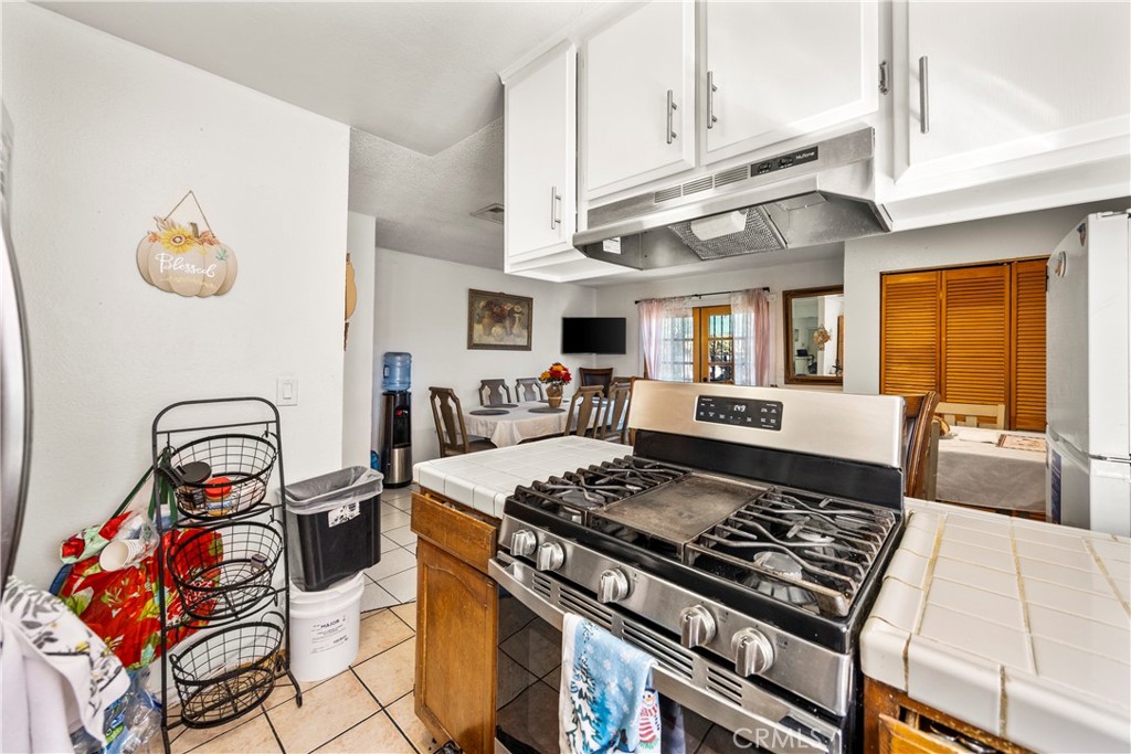 10616 Wilmington Property Photo 14