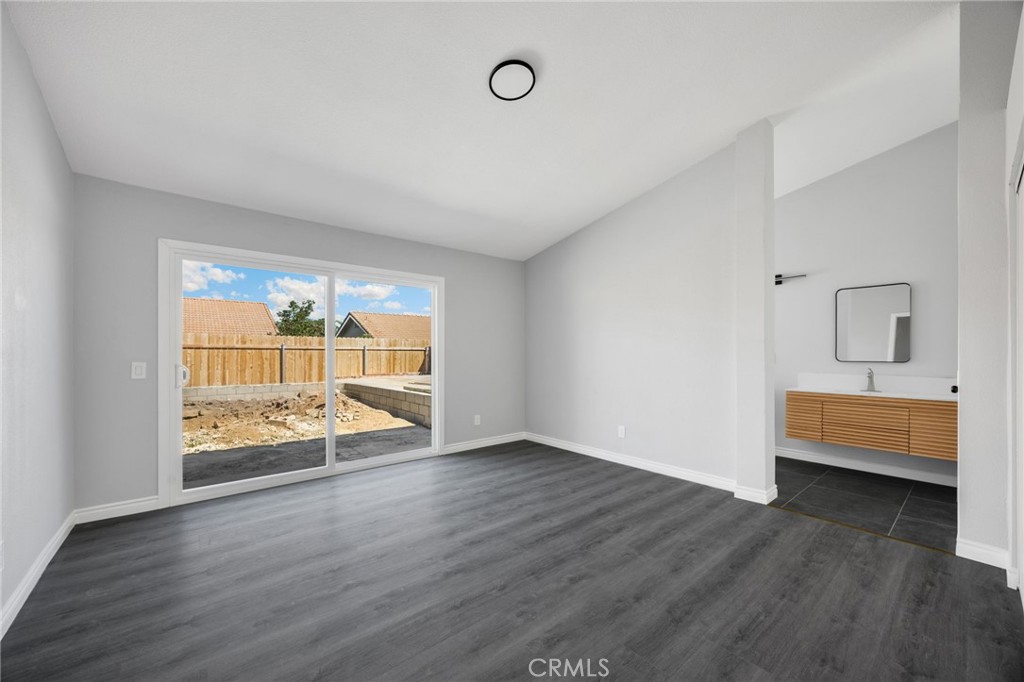 26124 Windemere Property Photo 13