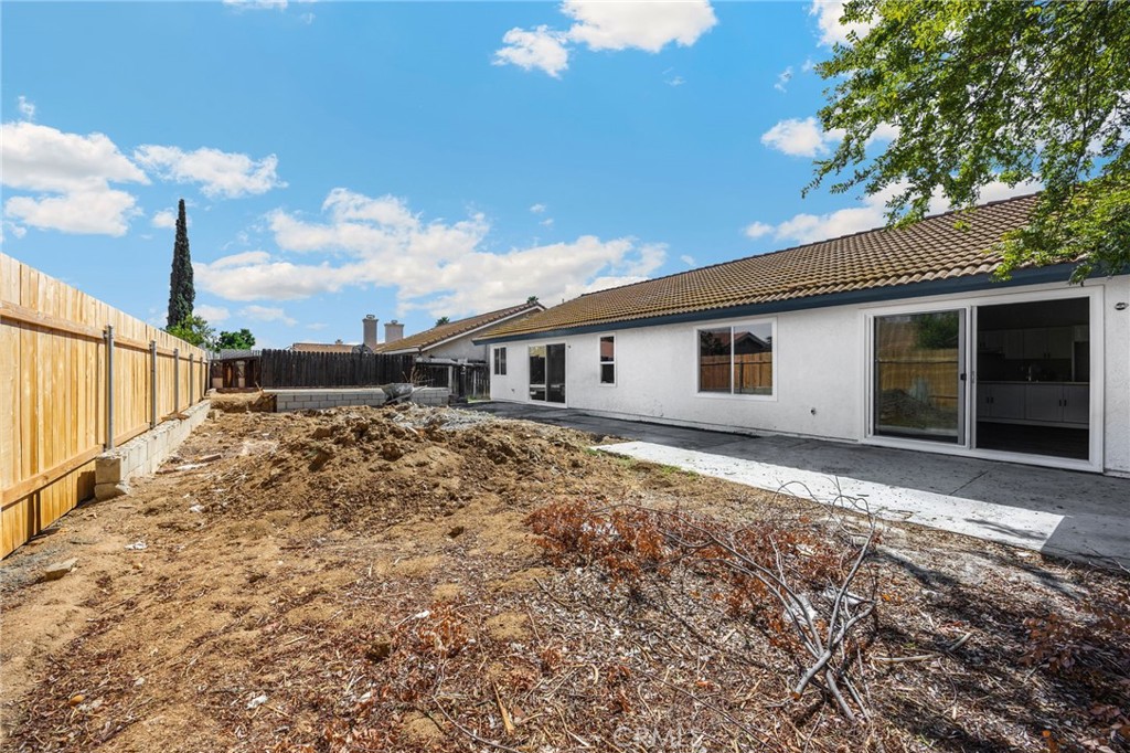 26124 Windemere Property Photo 23