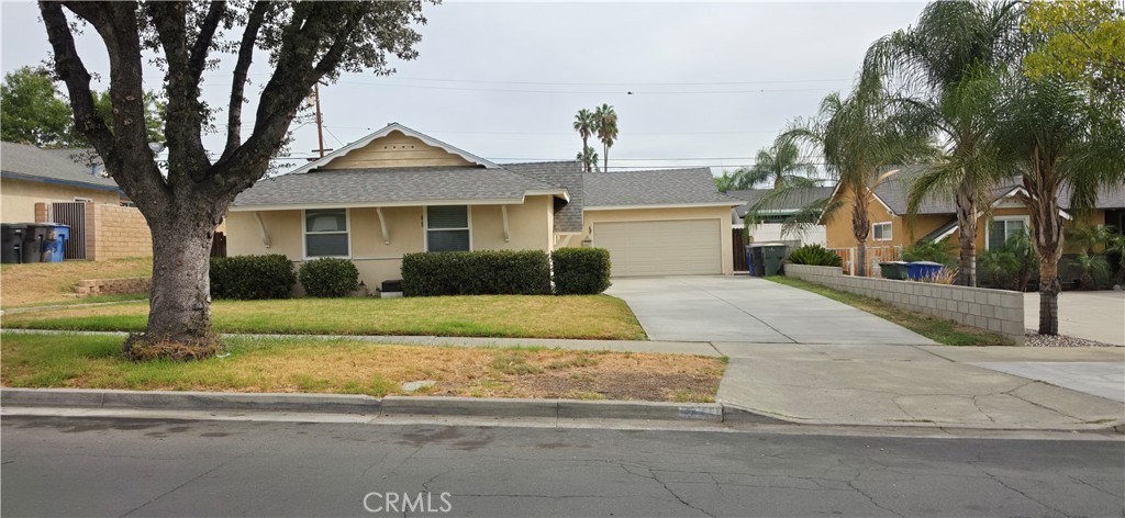 4523 Toyon Property Photo 1