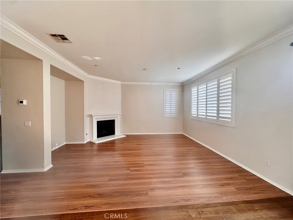 6274 S Kingsmill Court Property Photo 8