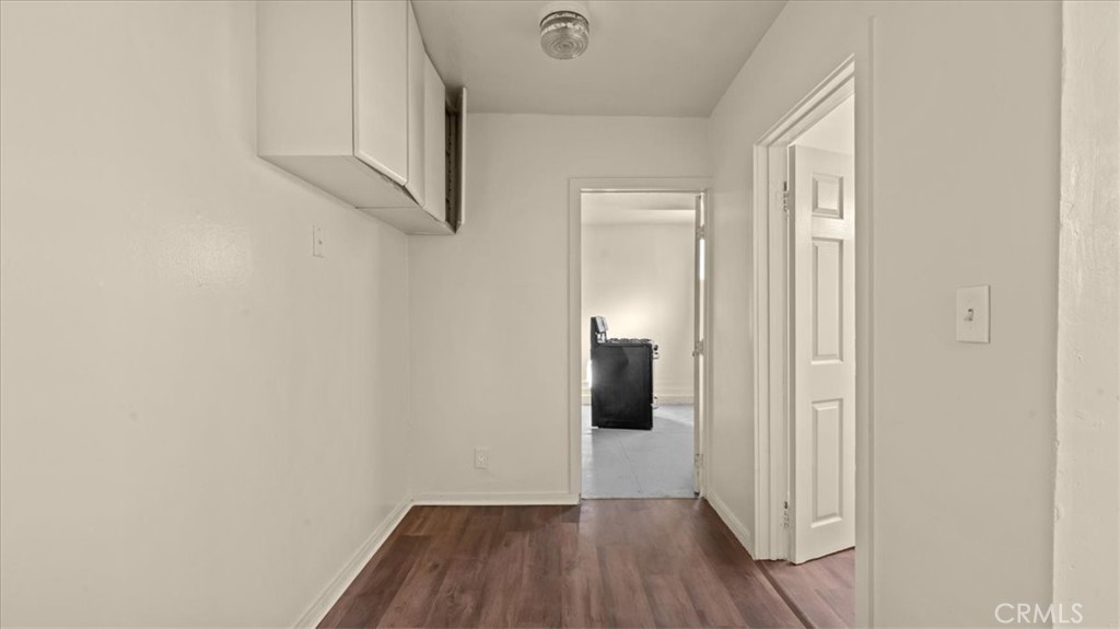 5429 2nd Property Photo 13