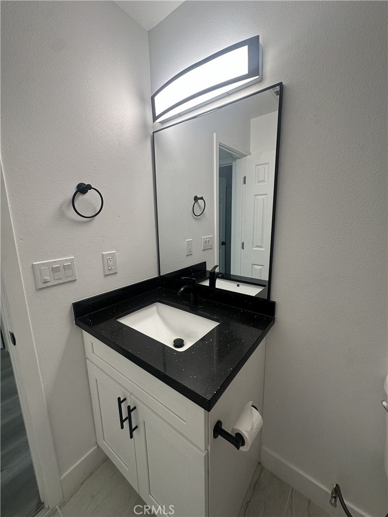 426 W Avenida Cerca Property Photo 9