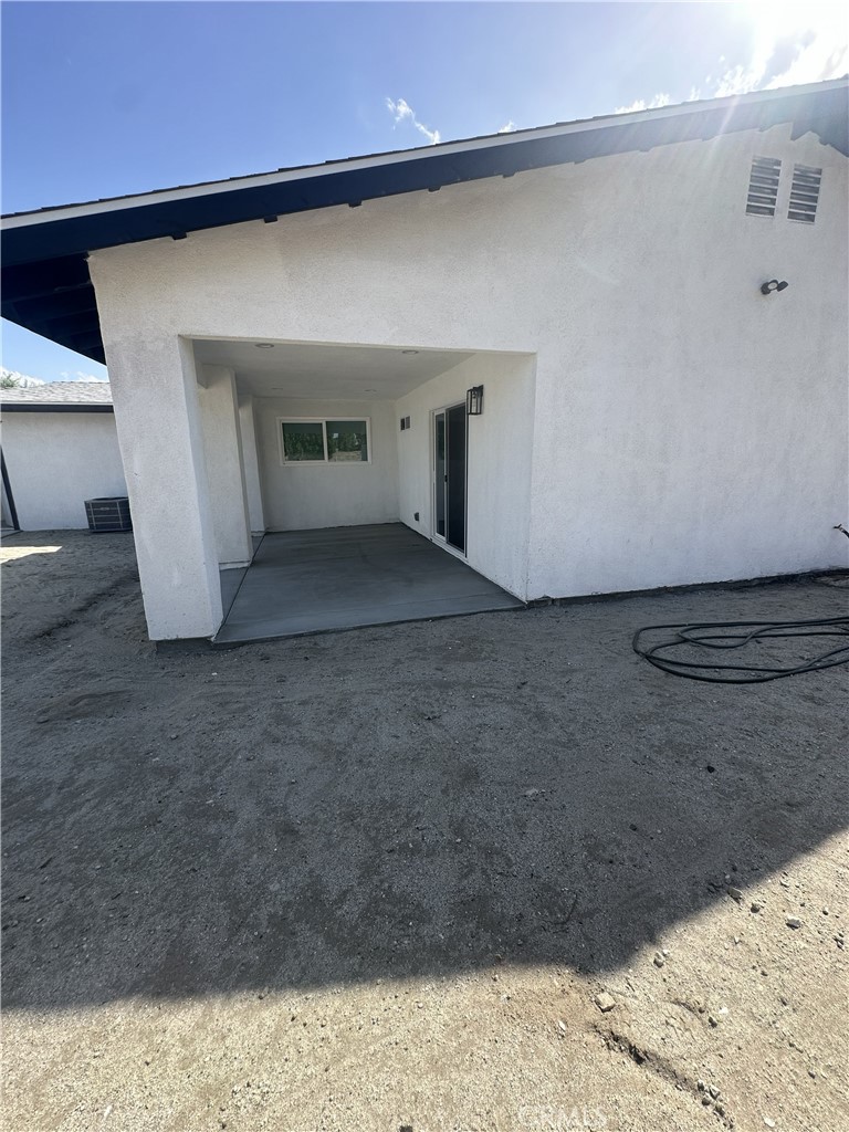 426 W Avenida Cerca Property Photo 17