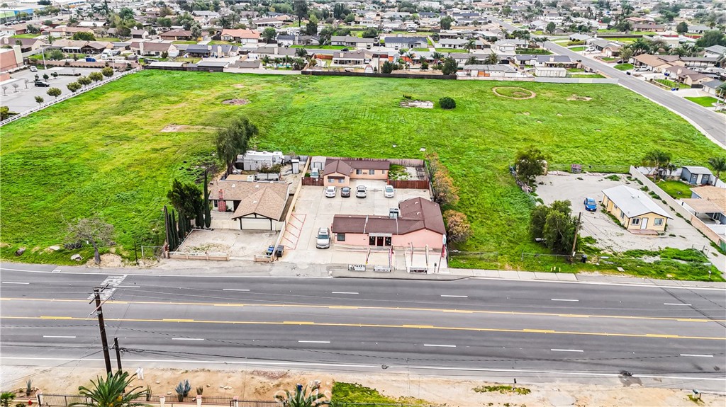 8320 Mission Property Photo 4