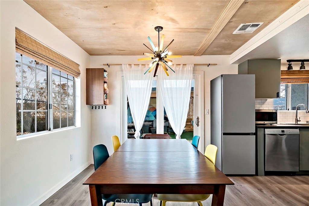 6123 Scenic Property Photo 11