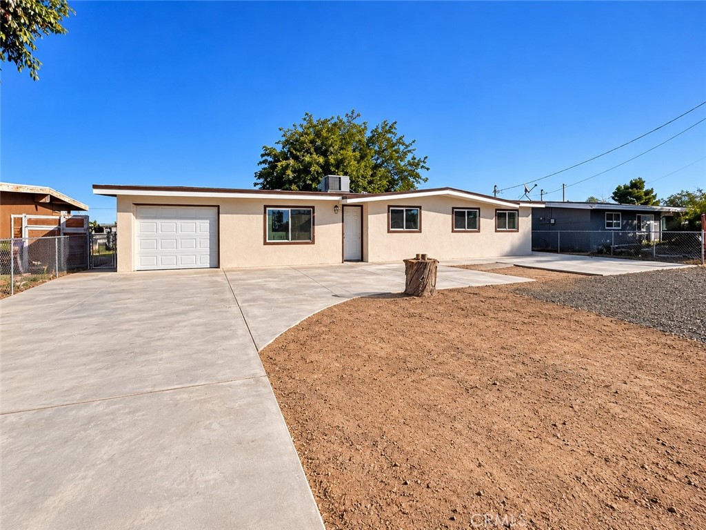 12028 Chamberlaine Property Photo 1