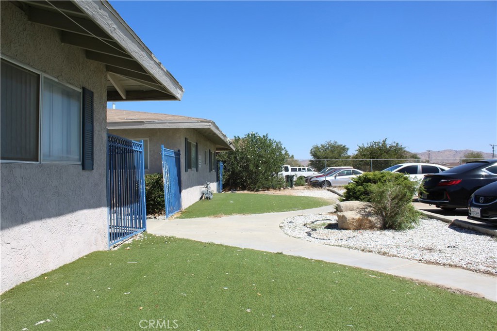 15510 Tonekai Property Photo 9