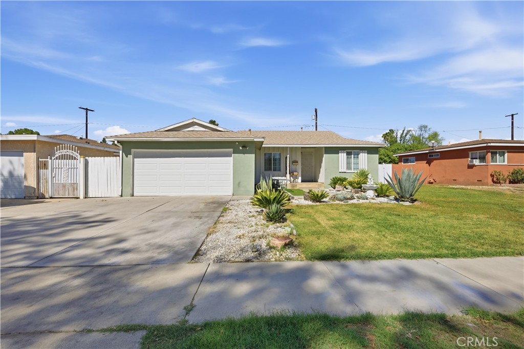 3469 Tipperary Property Photo 1