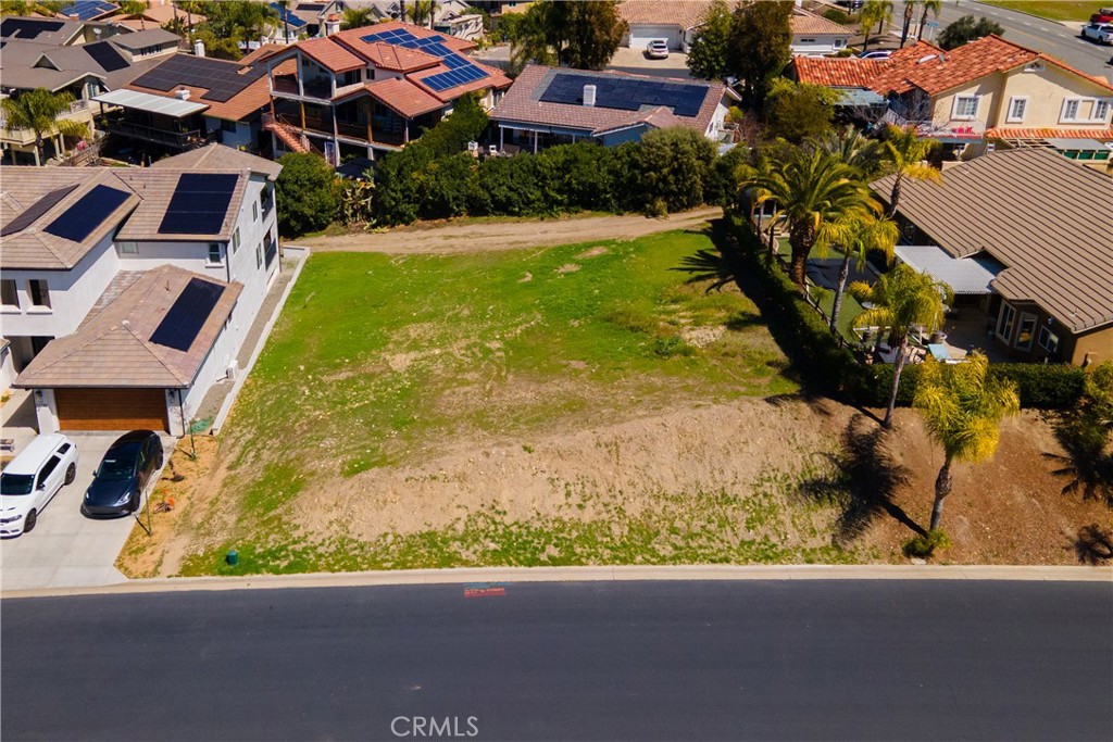 22760 Cascade Drive Property Photo 2
